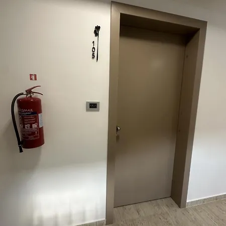 Aurum Aparthotel 3*